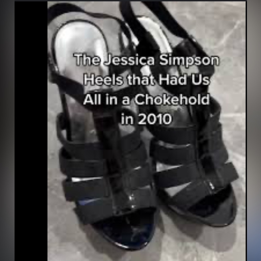 🔥‎ 👠 BcBg black iconic dress shoes 👠